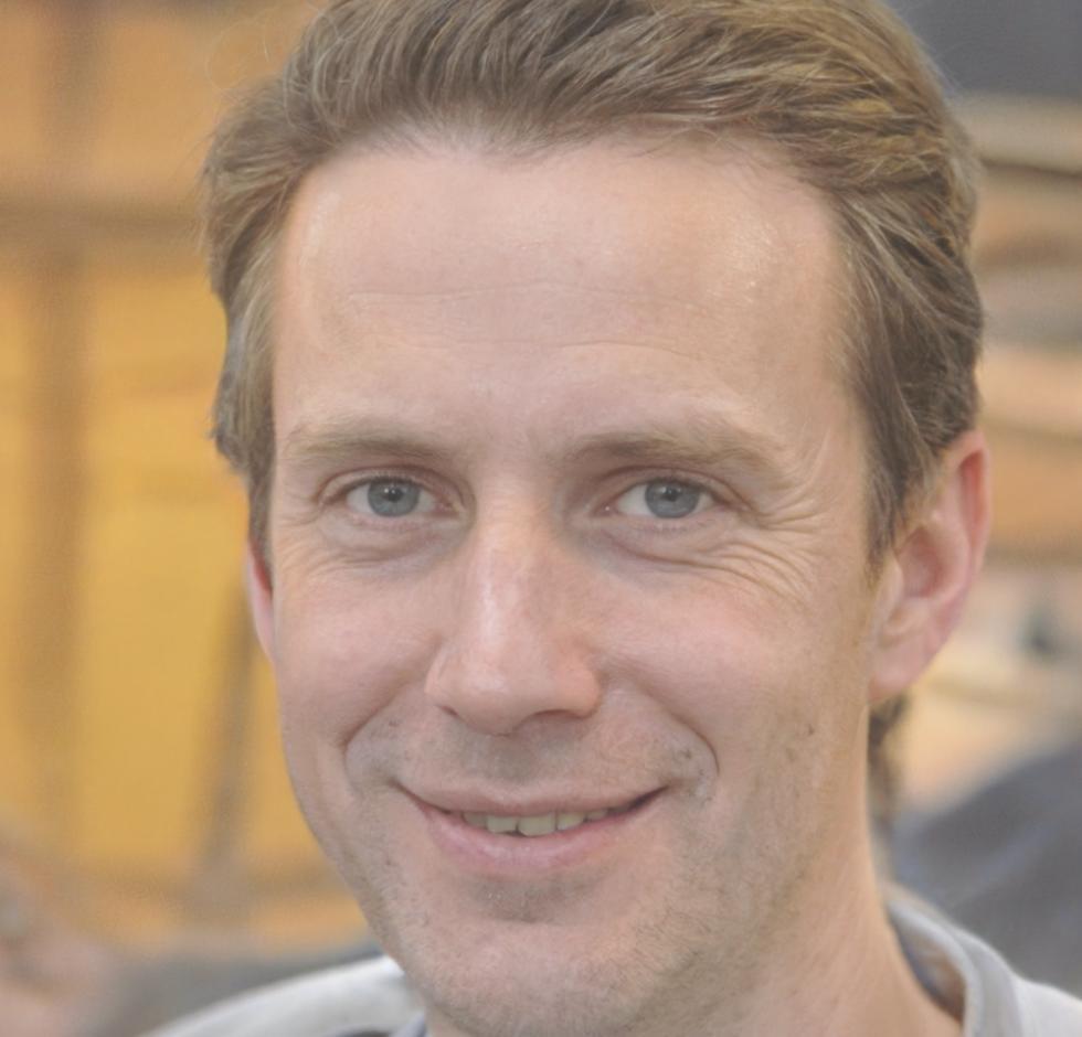 Kursleiter Marcus beim Fotografieren